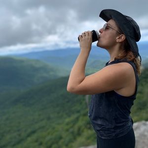 Meet your Posher, Teddi